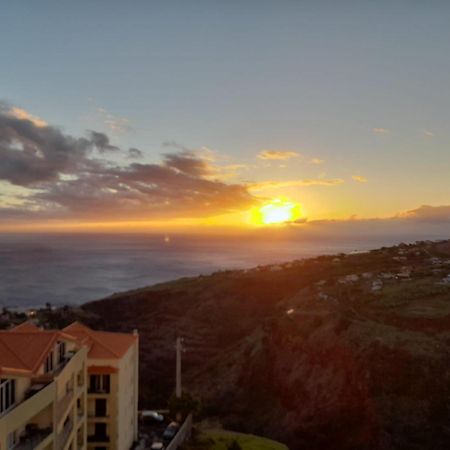 דירות קלייטה Sunset Star With Sea View מראה חיצוני תמונה