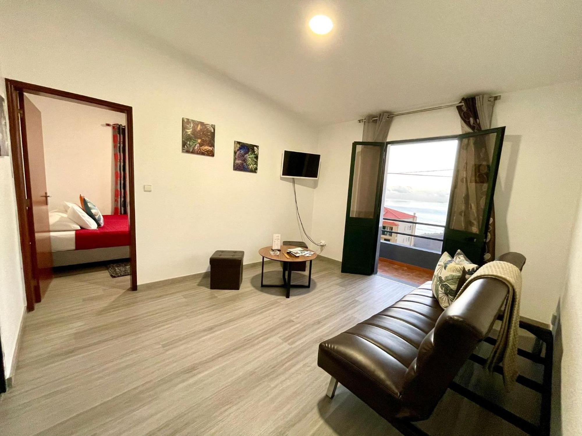 דירות קלייטה Sunset Star With Sea View מראה חיצוני תמונה